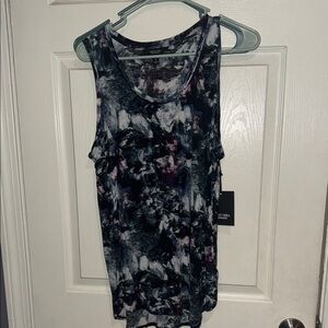 Vera Wang Black, Gray & Purple Abstract Sleeveless Tank